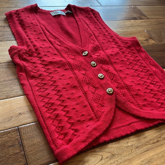 Vtg Silvercord red sweater vest - Picture 6 of 7